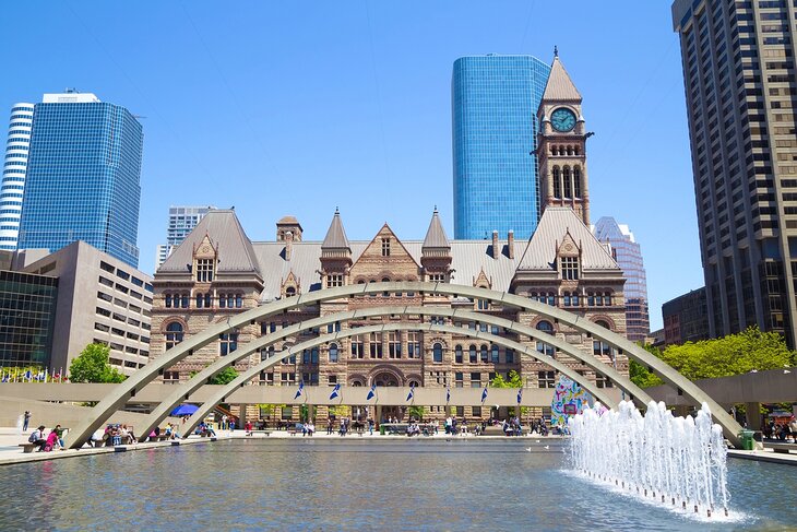 Famous Tourist Attractions in Toronto