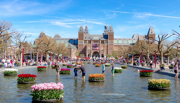 Top Tourist Attractions in Amsterdam