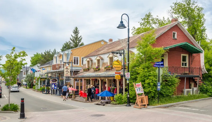 top small towns in canada
